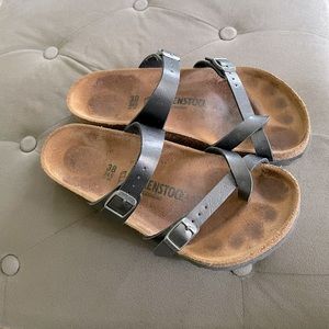 Birkenstock Mayari sandals